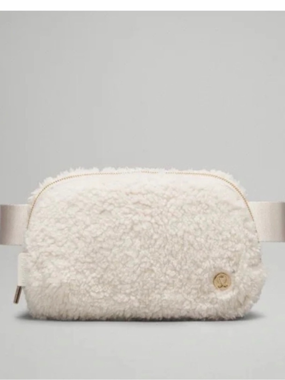 Lululemon Sherpa Belt Bag in Cream nwt